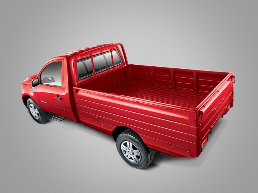  Mahindra Imperio Single Cab 2016 года  (фото 2 из 5)